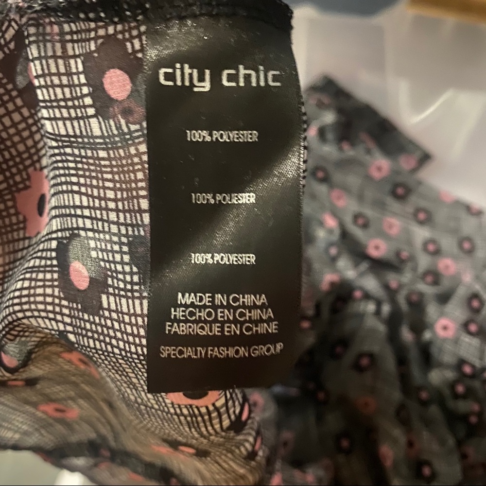 City Chic Ruffle Sleeve Blouse - Picture 8 of 9